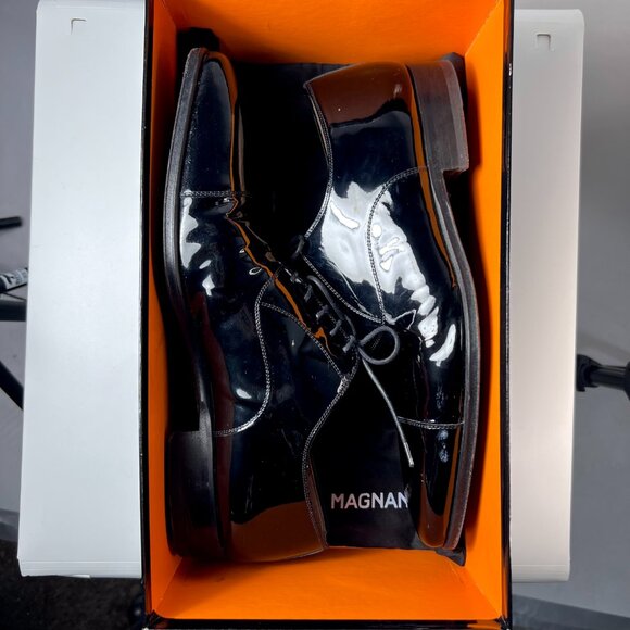 MAGNANNI for Saks Fifth Avenue Black Patent Leather Oxford Men\'s Dress Shoes 10 main image 16
